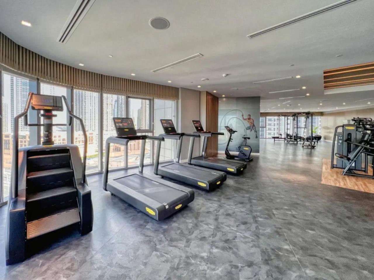 Burj View 64th Floor Infinity Pool - Corner Unit Dubai
